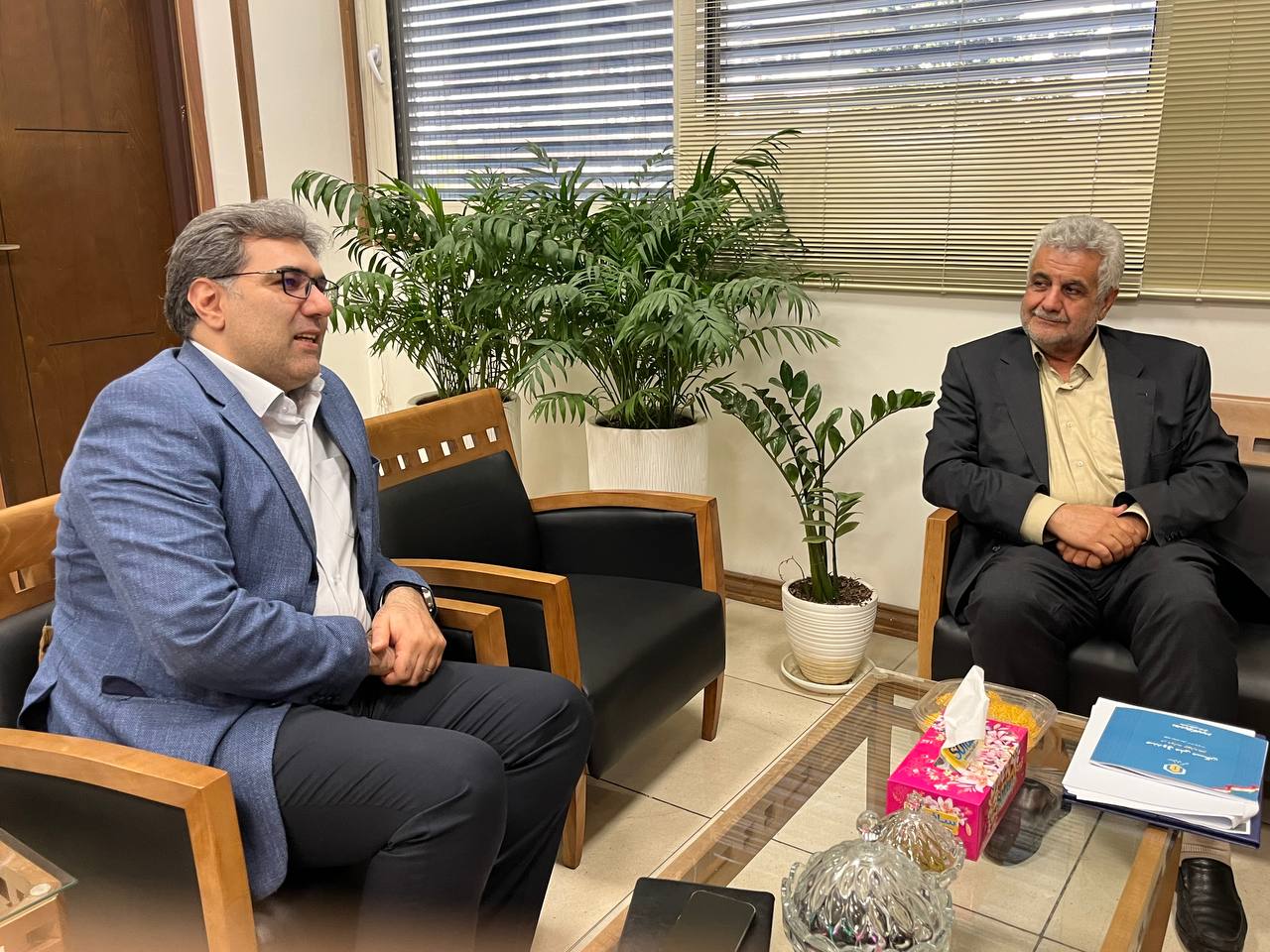 نشست هم‌اندیشی صندوق ملی مسکن و مؤسسه پژوهشی سوانح طبیعی برگزار شد